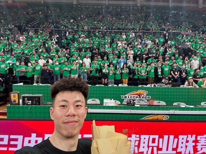 初中篮球战术一周训练计划_0