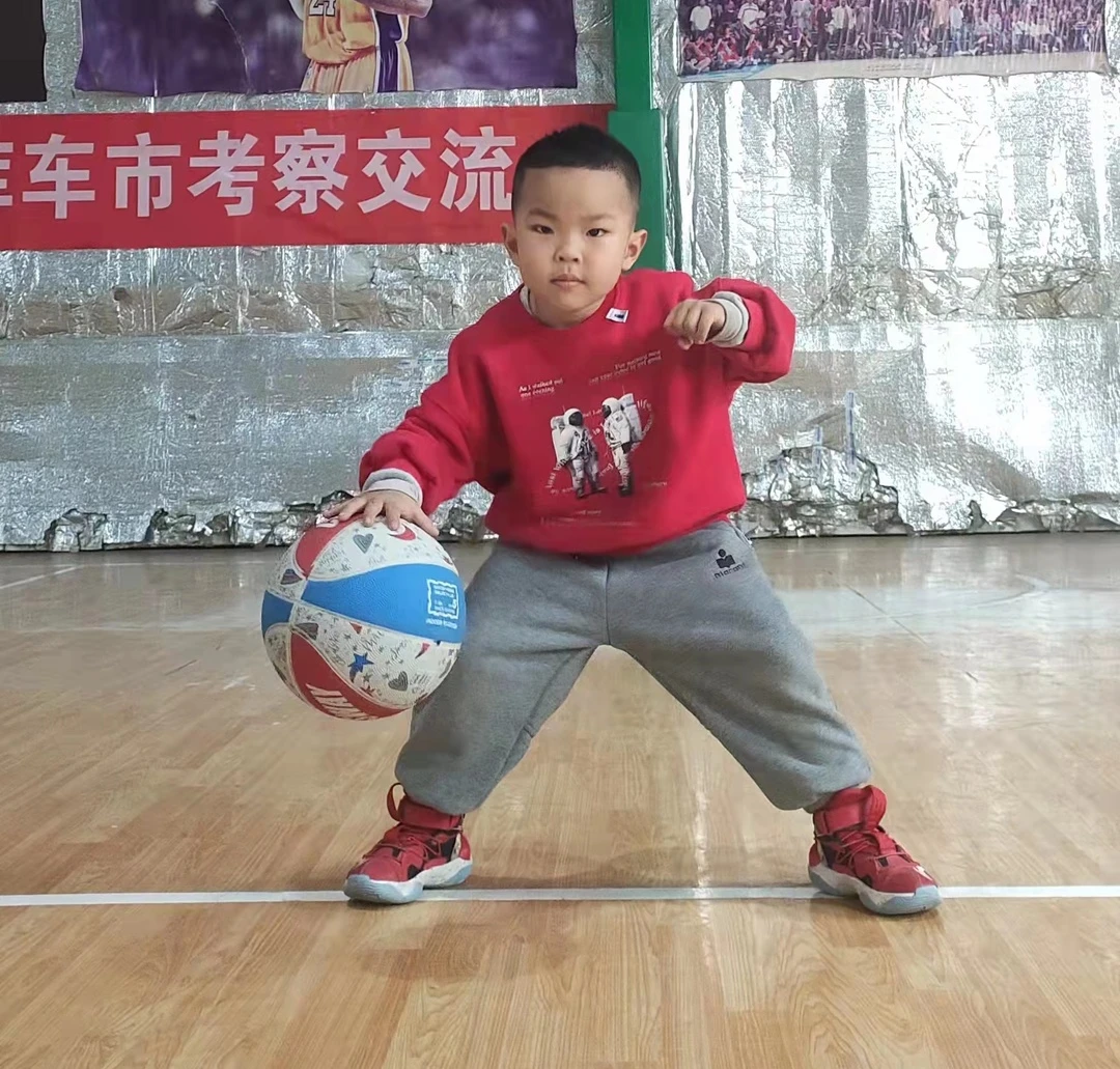 如何通过团队协作策略提升整体篮球水平_2